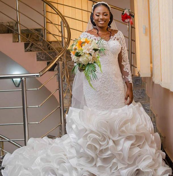 Nigerian African Mermaid Wedding Dresses Plus Size Arabic Aso Ebi Ruffles Cathedral Train Lace Sheer Long Sleeve Bridal Dress