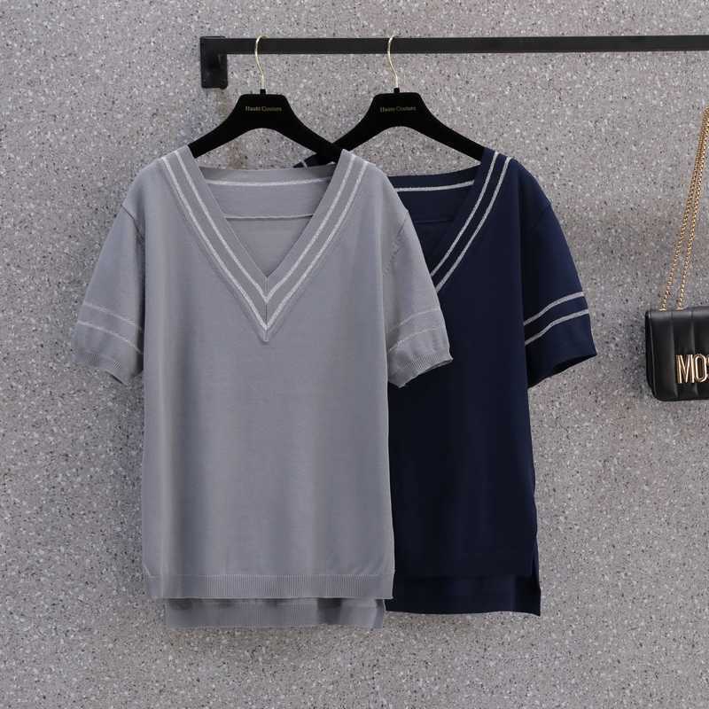 4XL plus size women Summer basic kintting casual sweater pullover loose short sleeve v neck Stripe female jumper top 210604, Gray
4XL plus size women Summer basic kintting casual sweater pullover loose short sleeve v neck Stripe female jumper top 210604, Gray