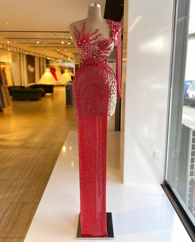 Aso Ebi 2021 Arabic Red Luxurious Stylish Evening Dresses Beaded Crystals Prom Dresses Sequined Formal Party Second Reception Gowns ZJ377