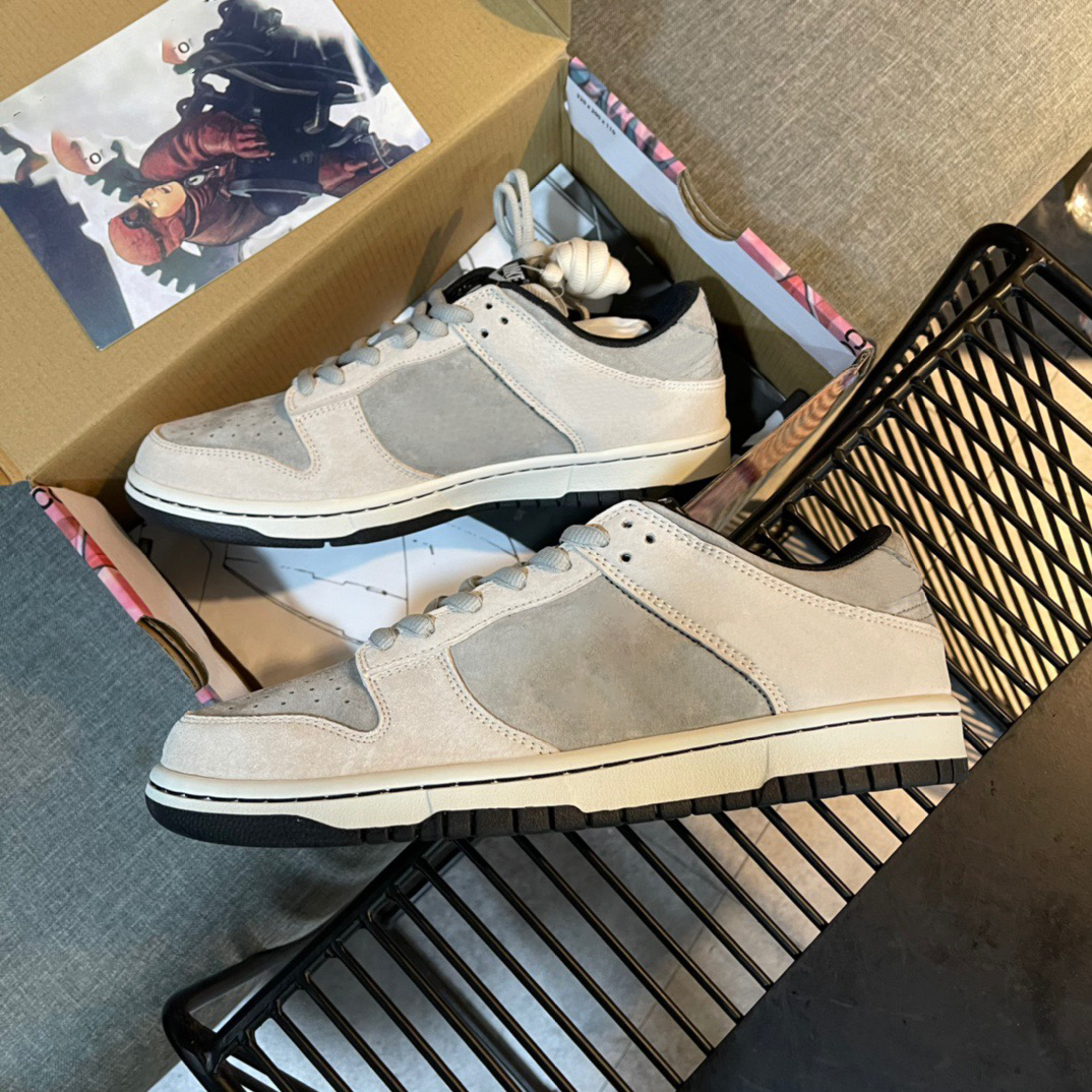 2022 designer men women running shoes low-cut graffiti university Blue Tiffany tie-dyed ice cream sports leather luxury top sneakers size 36-46 06, 48
2022 designer men women running shoes low-cut graffiti university Blue Tiffany tie-dyed ice cream sports leather luxury top sneakers size 36-46 06, 48