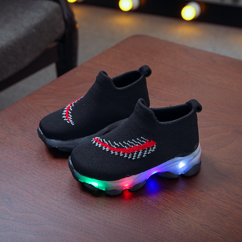 Size 21-30 Boys Led Breathable Wear-resistant Sneakers Baby Anti-slippery Glowing Casual Shoes Girls Luminous Shoes with Light, Black
Size 21-30 Boys Led Breathable Wear-resistant Sneakers Baby Anti-slippery Glowing Casual Shoes Girls Luminous Shoes with Light, Black