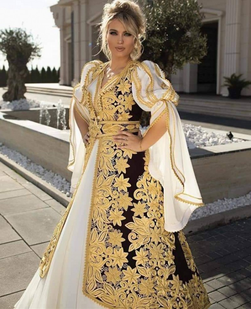 Formal Traditional Kosovo and Albanian Evening Dresses Lace Applique Long Flared Sleeves Two Pieces Prom Gowns Women Party Wear vestidos formales, Hunter green
Formal Traditional Kosovo and Albanian Evening Dresses Lace Applique Long Flared Sleeves Two Pieces Prom Gowns Women Party Wear vestidos formales, Hunter green
