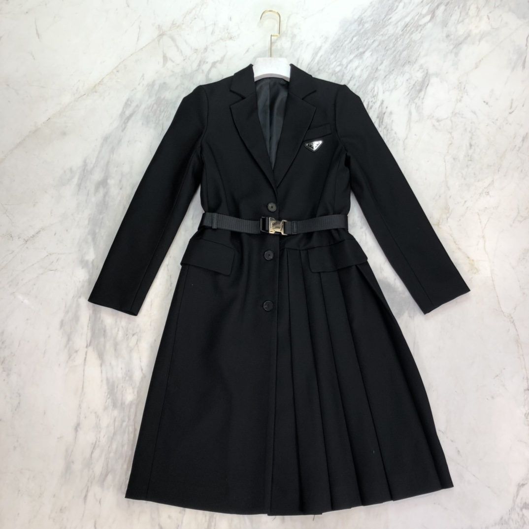 2021 Khaki/Black Long Blazer Dress Designer Badge Dresses Womens With Belt Milan Runway Vestidos De Festa 90202
2021 Khaki/Black Long Blazer Dress Designer Badge Dresses Womens With Belt Milan Runway Vestidos De Festa 90202