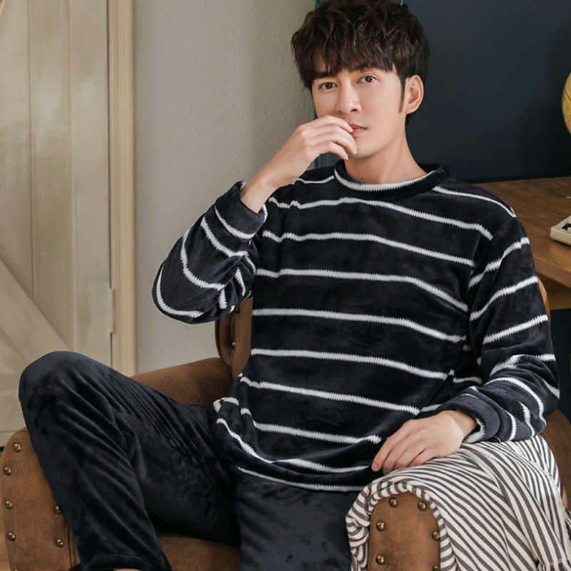 Winter Thick Warm Blue Flannel Pajama Sets for Men Long Sleeve Coral Velvet Sleepwear Suit Loungewear Homewear Home Clothes 210812