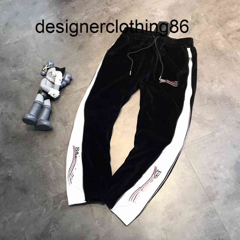 Designers Sweaterpants Balencaigas Fall Winter 21 New Letter Wave Embroidery Wear Side Zipper Casual Loose Pants, Gray
Designers Sweaterpants Balencaigas Fall Winter 21 New Letter Wave Embroidery Wear Side Zipper Casual Loose Pants, Gray