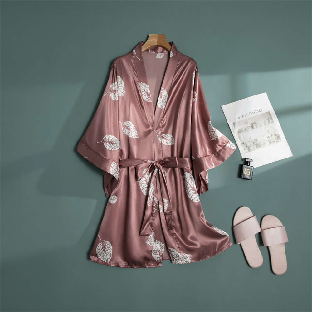 style pajamas in spring and summer women's sexy deep V silk like robe bathrobe printed housewear 1048
style pajamas in spring and summer women's sexy deep V silk like robe bathrobe printed housewear 1048
