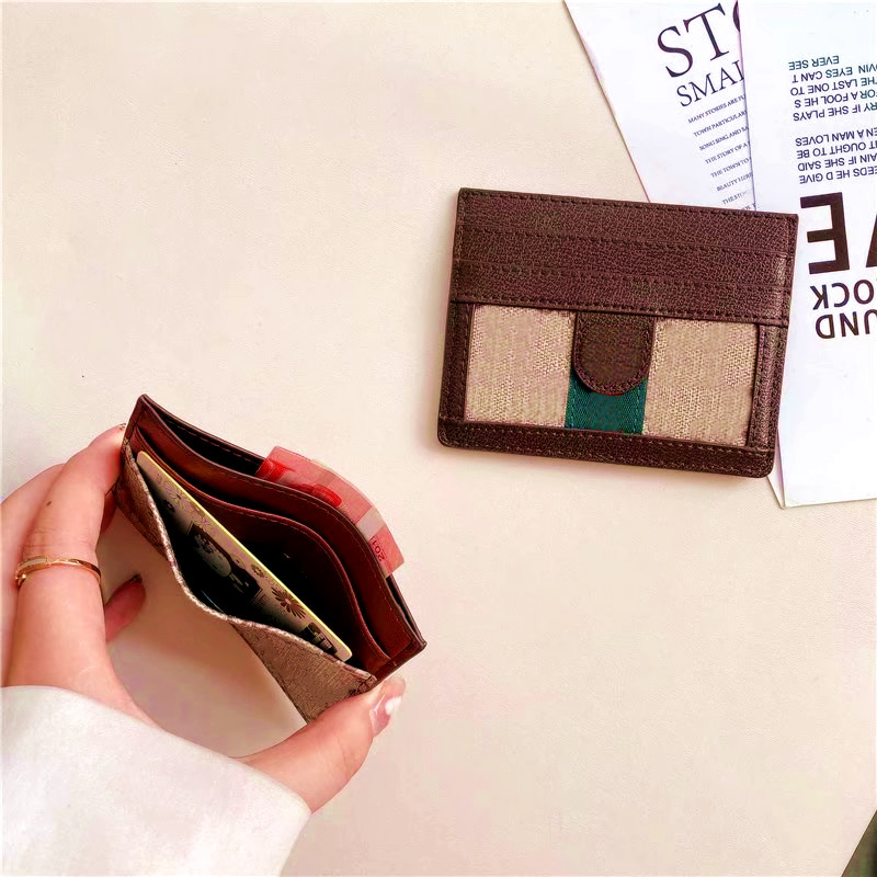 Luxury leather Cases G Card Pocket Cover With LL Brand For iPhone 12 11 pro max Xs XR Xsmax Quality Handbag Cellphone Case, 5+logo grey
Luxury leather Cases G Card Pocket Cover With LL Brand For iPhone 12 11 pro max Xs XR Xsmax Quality Handbag Cellphone Case, 5+logo grey