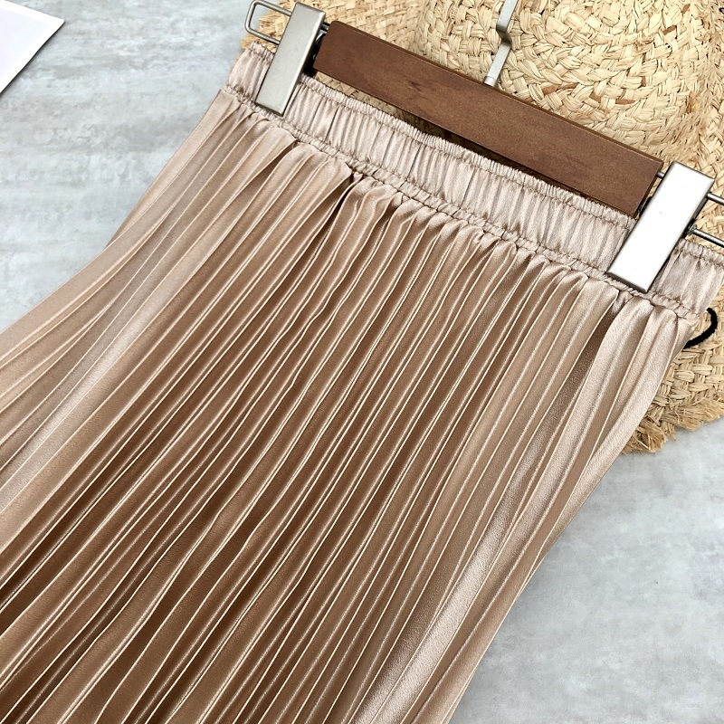 Spring Women Midi Skirts Metallic Color Shiny Pleated Skirt Solid Color Silver Gold Long Skirt Satin Femme Jupe Office Lady 210306