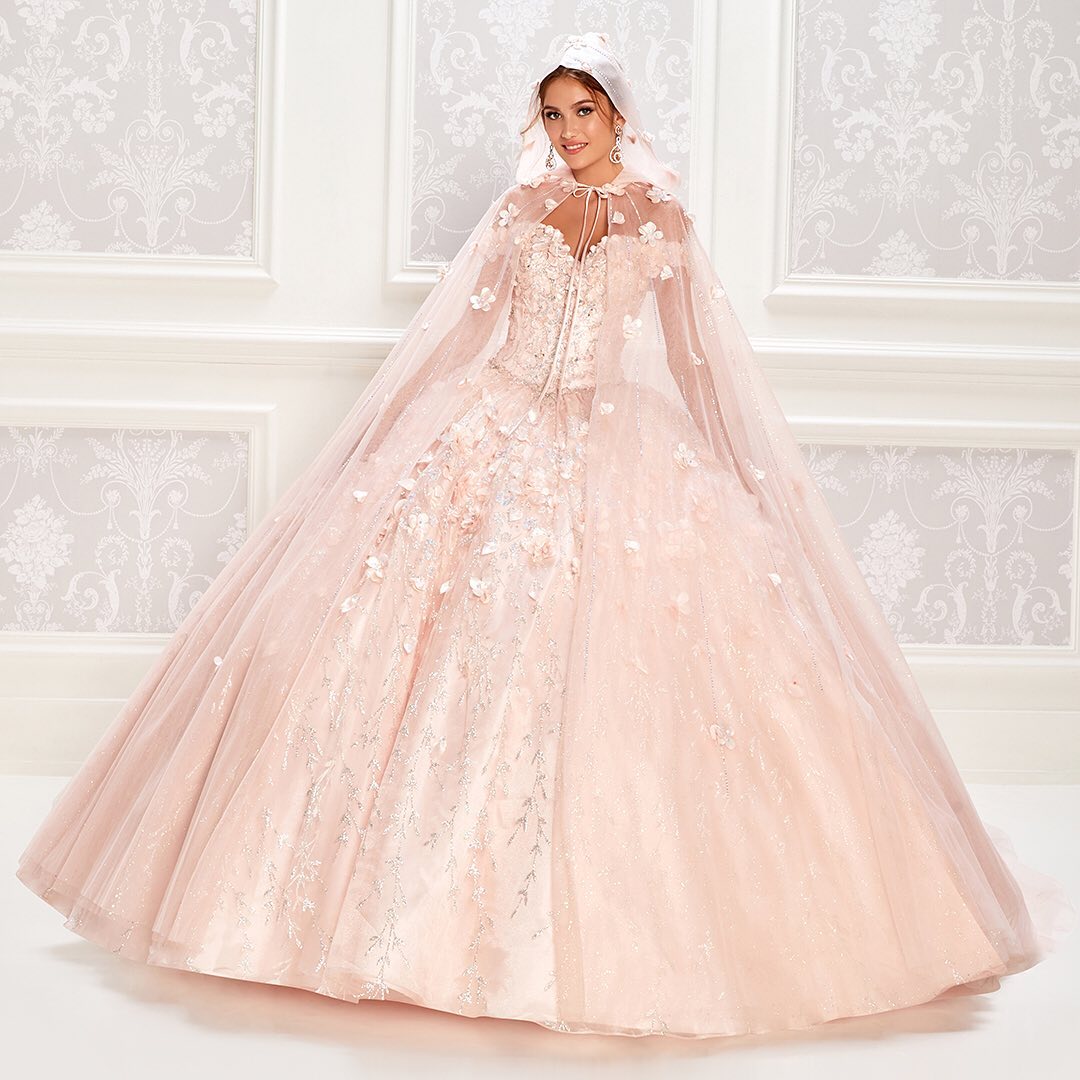 Stylish Sequined Beaded Ball Gown Quinceanera Dresses With Cape Sweetheart Neck 3D Appliqued Prom Gown Sweep Train Tulle Sweet 15 Dress, Chocolate 
Stylish Sequined Beaded Ball Gown Quinceanera Dresses With Cape Sweetheart Neck 3D Appliqued Prom Gown Sweep Train Tulle Sweet 15 Dress, Chocolate