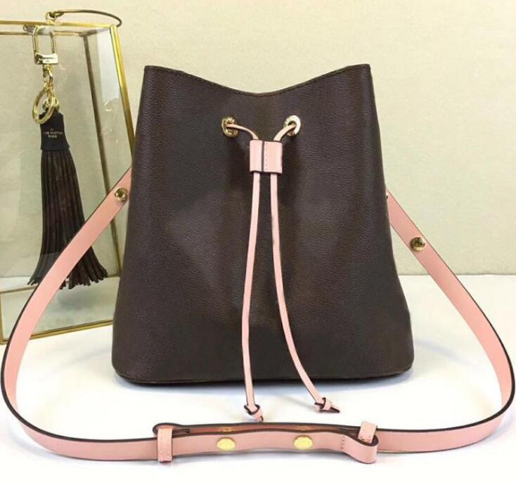 High Quality Shoulder Bag designers Single bags Leather styles luxury Handbags Famous for Women Totes 02, White grid
High Quality Shoulder Bag designers Single bags Leather styles luxury Handbags Famous for Women Totes 02, White grid