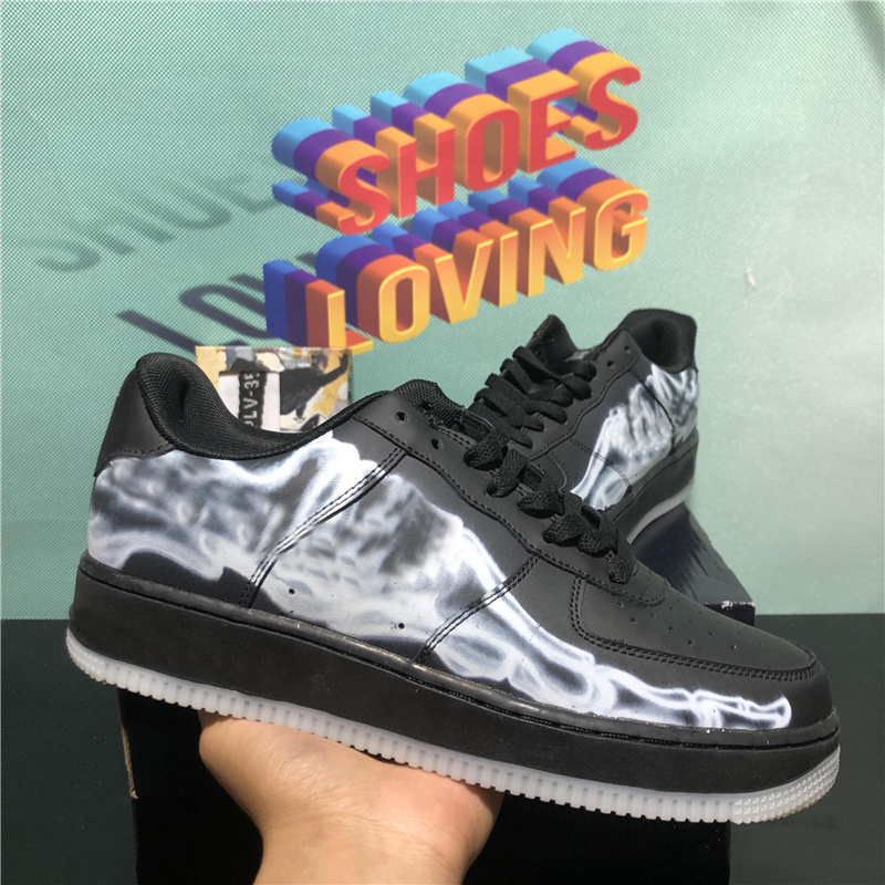 Top Quality 07 Brand Discount Men Women Flyline Running Shoes Sports Skateboarding Ones High Low Cut White Black N354 Soft Outdoor Platform Trainer Sneakers With Box, Customize
Top Quality 07 Brand Discount Men Women Flyline Running Shoes Sports Skateboarding Ones High Low Cut White Black N354 Soft Outdoor Platform Trainer Sneakers With Box, Customize