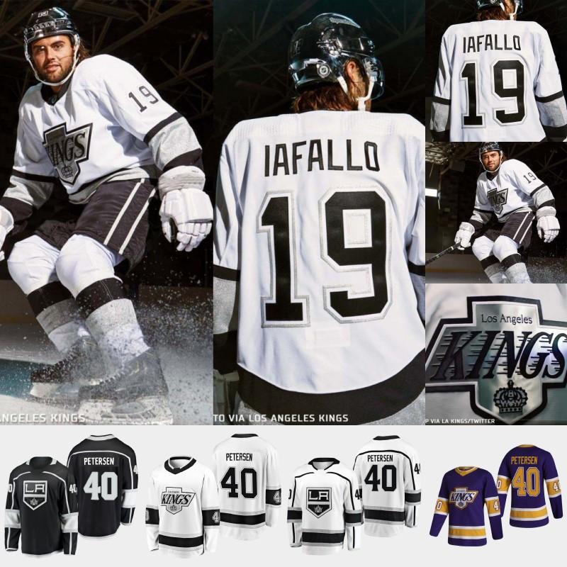 2021-22 Los Angeles Kings Anze Kopitar Third Jersey Gabriel Vilardi Lias Andersson Quinton Byfield Jonathan Quick Rasmus Kupari Trevor Moore Phillip Danault Brown, Home jersey mens size
2021-22 Los Angeles Kings Anze Kopitar Third Jersey Gabriel Vilardi Lias Andersson Quinton Byfield Jonathan Quick Rasmus Kupari Trevor Moore Phillip Danault Brown, Home jersey mens size