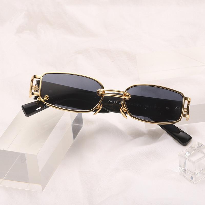 Sunglasses 2021 Star Same Style Wearing Earrings Small Street Pography Trend Cool Fashion Travel Essential UV400
Sunglasses 2021 Star Same Style Wearing Earrings Small Street Pography Trend Cool Fashion Travel Essential UV400