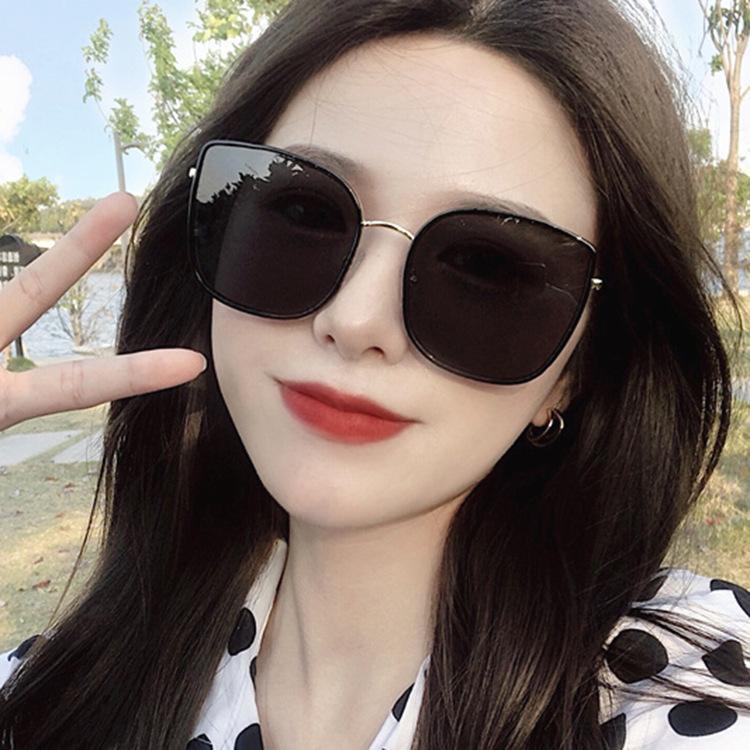 Sunglasses Fashion Designer Square Shades Metal Frame Beach Men Women AS034 
Sunglasses Fashion Designer Square Shades Metal Frame Beach Men Women AS034