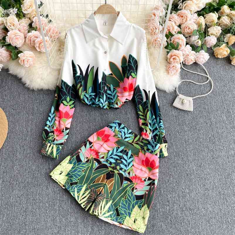 Women Two Piece Set High Elastic Waist Wide Leg Shorts Long Sleeve Short Shirt Fashion Spring Summer 11B700 210525, Green 
Women Two Piece Set High Elastic Waist Wide Leg Shorts Long Sleeve Short Shirt Fashion Spring Summer 11B700 210525, Green