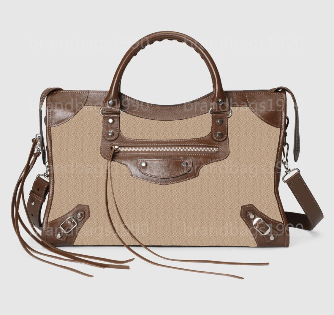 39 Cm Classical Women Tassel Motorcycle Bag fashion traveling genuine leather Trim luggage duffel bags Canvas handbag Travel handbag, Can't buy alone
39 Cm Classical Women Tassel Motorcycle Bag fashion traveling genuine leather Trim luggage duffel bags Canvas handbag Travel handbag, Can't buy alone