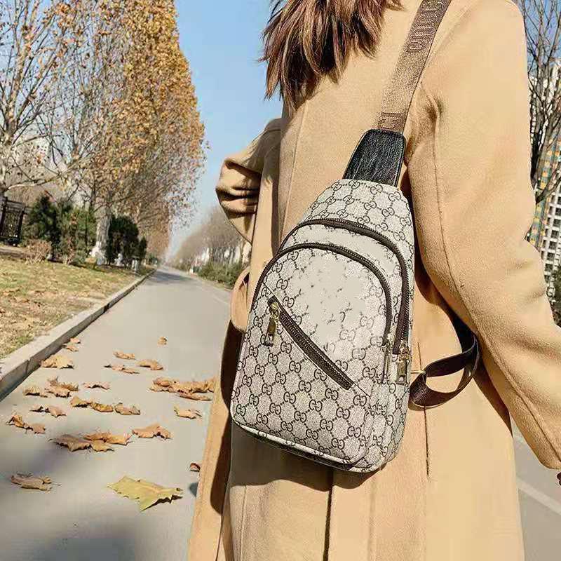 Brand Bags Clutch Messenger Travel Crossbody Retro Purse Top Fashion Letter Women Luxury Bag Hardware Quality Wpkjp, Black
Brand Bags Clutch Messenger Travel Crossbody Retro Purse Top Fashion Letter Women Luxury Bag Hardware Quality Wpkjp, Black