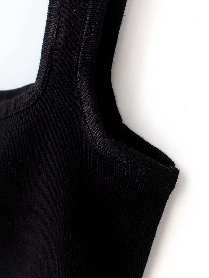 Elegant women black tank tops 2021 summer fashion ladies bomb knitted tops female chic tops femme girls high quality knitwear 210308
