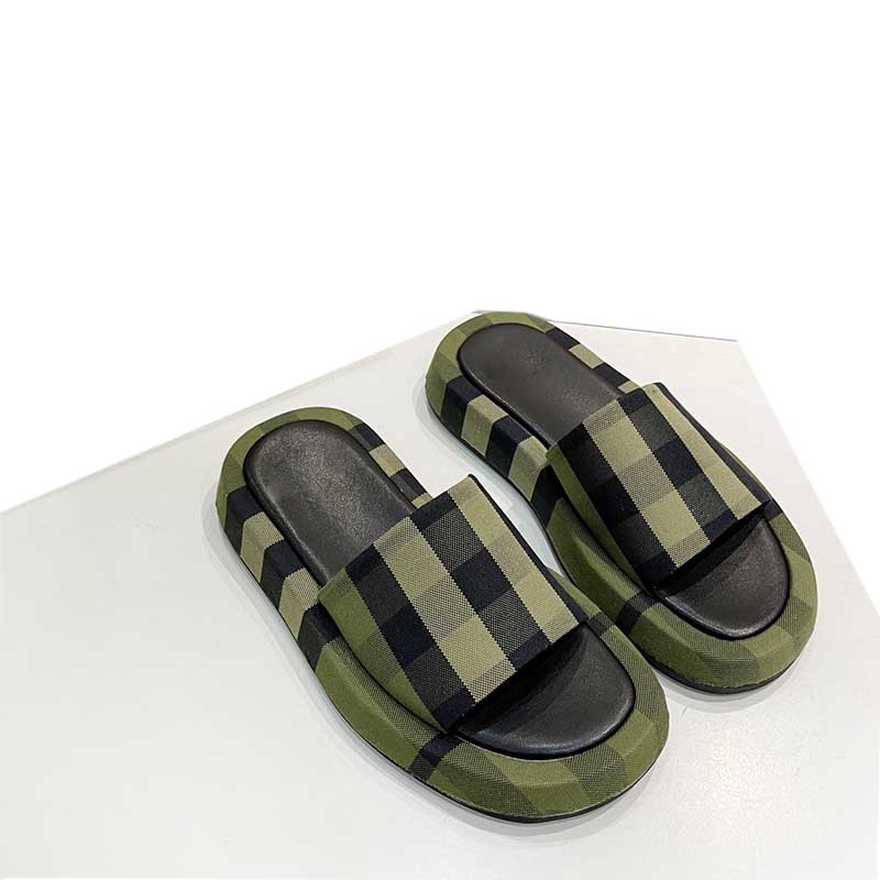 Classic Sheepskin Rubber Womens Latform Slippers Top Quality Retro Designer Luxury Beach Sandals Flip Flops Flat Plaid Shoes Plus Size Slides Red Bottom Casual Shoe
Classic Sheepskin Rubber Womens Latform Slippers Top Quality Retro Designer Luxury Beach Sandals Flip Flops Flat Plaid Shoes Plus Size Slides Red Bottom Casual Shoe