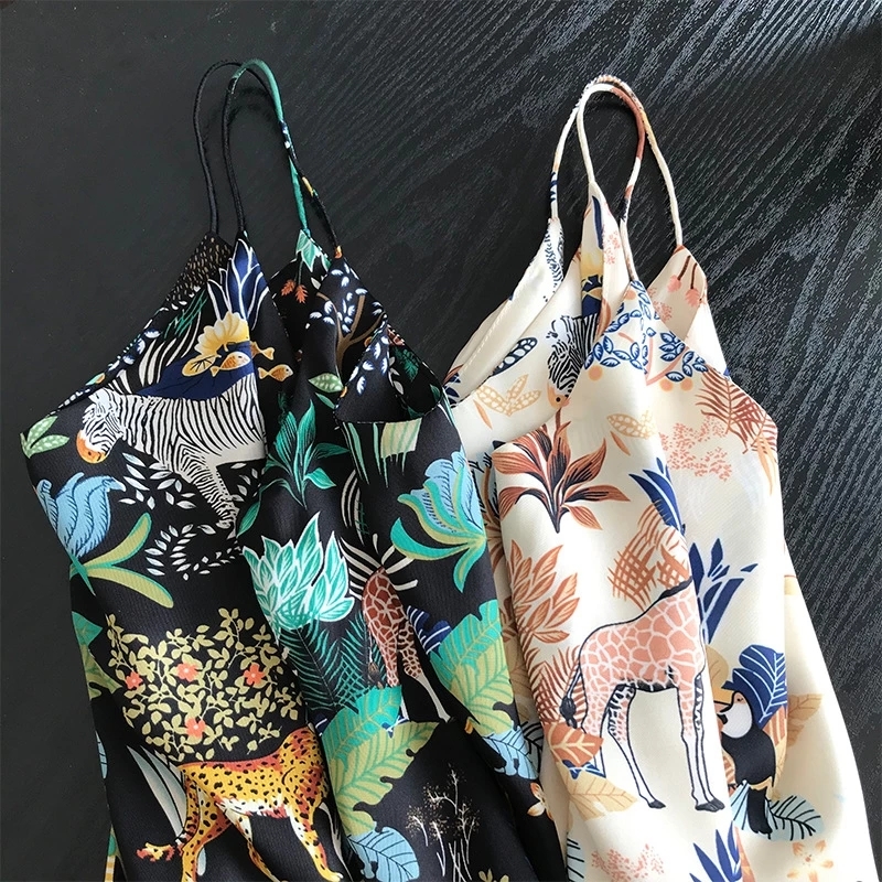 Tank Top Women Satin Loose Plus Size Tropical Jungle Folk Style Print V-neck Shoulder Strap Halter Vest Female Undershirt Summer 210308