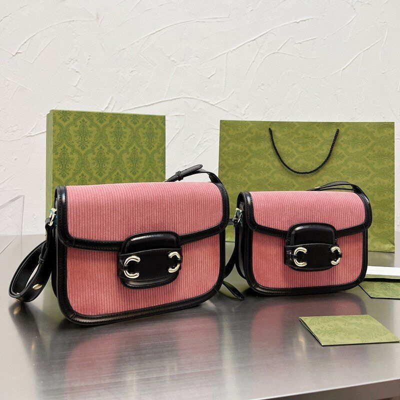 Classic Women Horsebit 1955 Corduroy Series Saddle Shopping Bag Unbounded Crossbody Tote Handbag Fashion Letter Womens Luxurys Designer Single Shoulder Bags, Pink
Classic Women Horsebit 1955 Corduroy Series Saddle Shopping Bag Unbounded Crossbody Tote Handbag Fashion Letter Womens Luxurys Designer Single Shoulder Bags, Pink