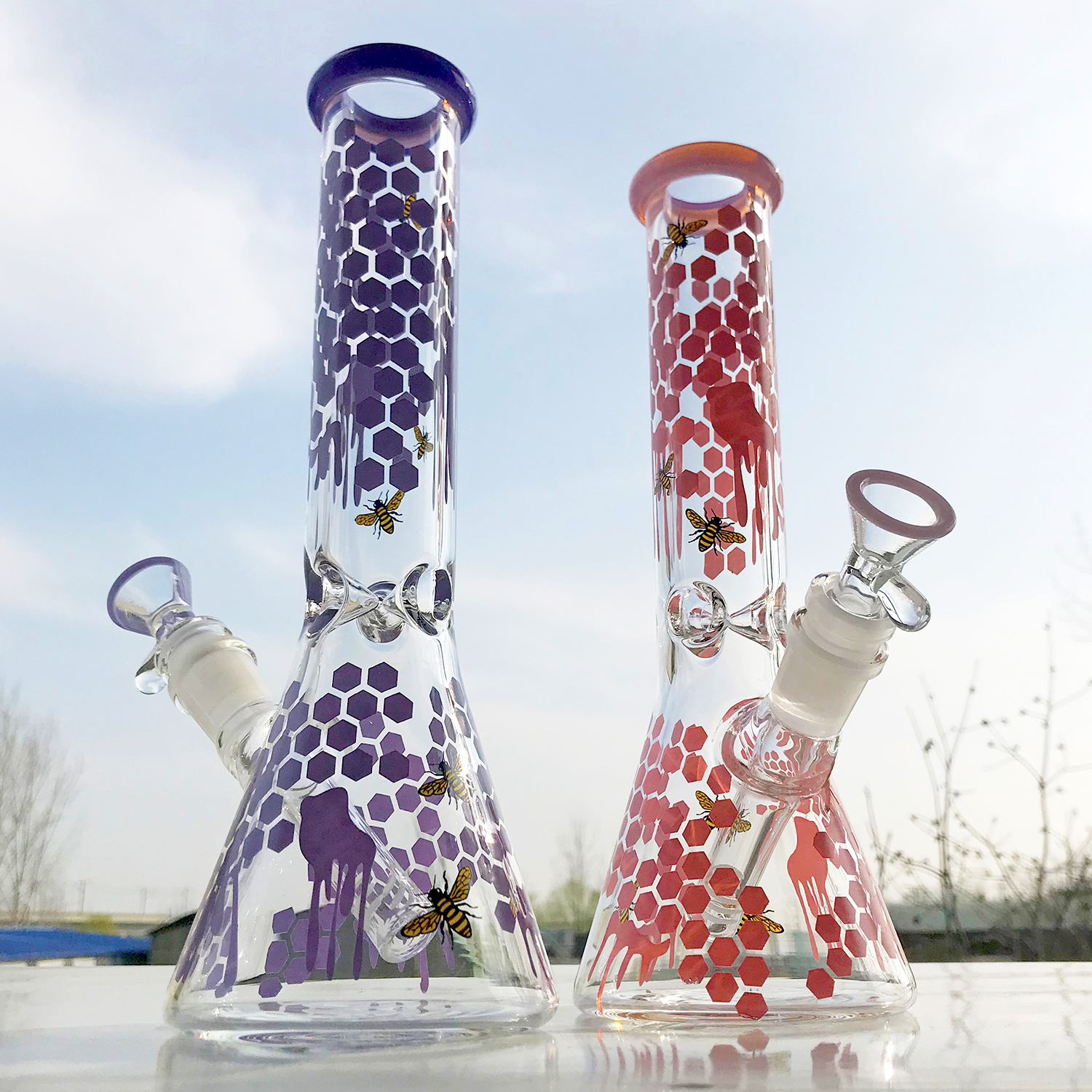 Liya Hookah 10 inch colorful honeycomb bee Thick Beaker Water Pipe With Downstem Heady glass bong 14.4 mm Male Joint Bowl
Liya Hookah 10 inch colorful honeycomb bee Thick Beaker Water Pipe With Downstem Heady glass bong 14.4 mm Male Joint Bowl