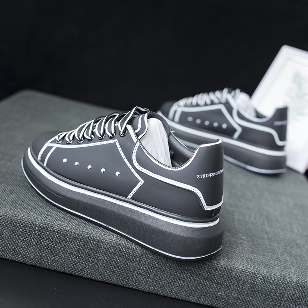 Brand Chao Hand-painted Shoes Men's New Luxury Shoe Designer White Lovers Board Thick Soled High Permeability Sports, In white and black
Brand Chao Hand-painted Shoes Men's New Luxury Shoe Designer White Lovers Board Thick Soled High Permeability Sports, In white and black
