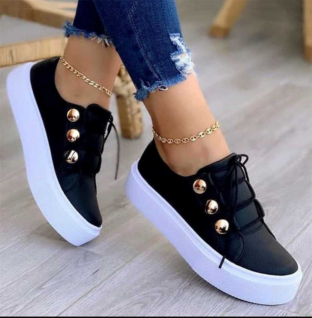 New Trendy Sneakers Women 2021 Autumn Round Toe Ladies Lace Up Vulcanized Shoes Home Outdoor Walking Sport Casual Shoes Y0907