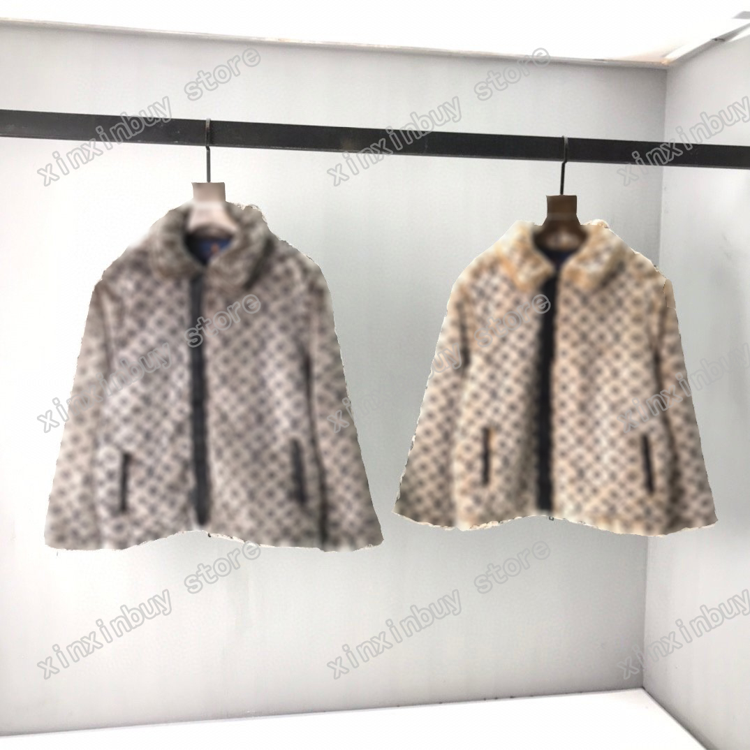 21ss Autumn Sportwear designers Jackets Stand Collar Artificial cashmere zipper clothes streetwear Coats Outerwear men Clothing Grey Khaki M-2XL, Gray
21ss Autumn Sportwear designers Jackets Stand Collar Artificial cashmere zipper clothes streetwear Coats Outerwear men Clothing Grey Khaki M-2XL, Gray