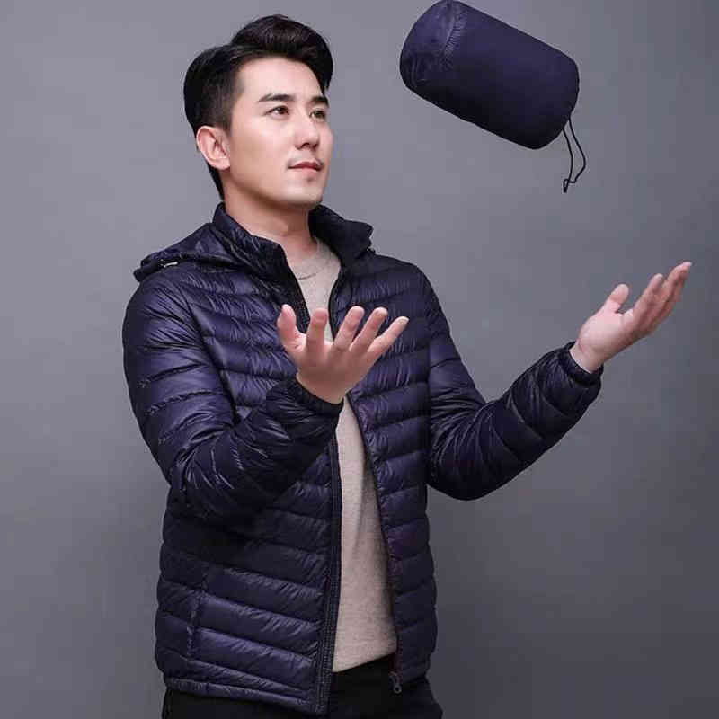 Men's ultra light duck feather Korean street high collar down et, winter warm clothing, 2021, Black
Men's ultra light duck feather Korean street high collar down et, winter warm clothing, 2021, Black