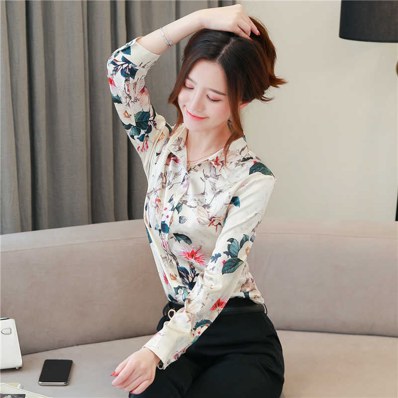 Korean Silk Shirt Women Satin Print Blouse Lady Long Sleeve Tops Plus Size Blusas Femininas Elegante 210531