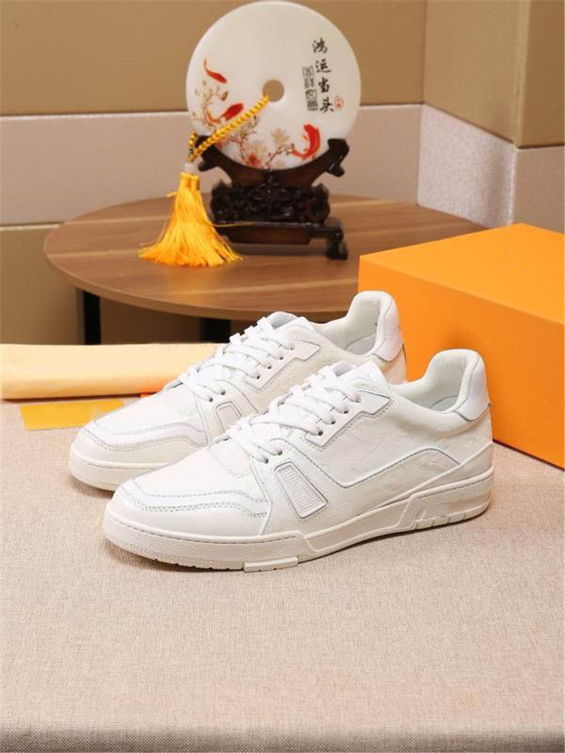 Luxury designer Casual Shoes Trainer WhiteLine Low Cut Sneakers Good quality With Box, Don't pay it
Luxury designer Casual Shoes Trainer WhiteLine Low Cut Sneakers Good quality With Box, Don't pay it