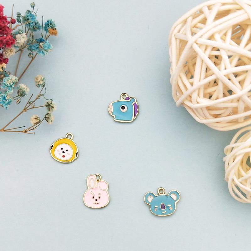 Charms 10pcs Cute Hippo Koala Alloy Drip Oil Enamel Pendant Metal Charm DIY Bracelet Earrings Jewelry Accessories, Bronze;silver
Charms 10pcs Cute Hippo Koala Alloy Drip Oil Enamel Pendant Metal Charm DIY Bracelet Earrings Jewelry Accessories, Bronze;silver