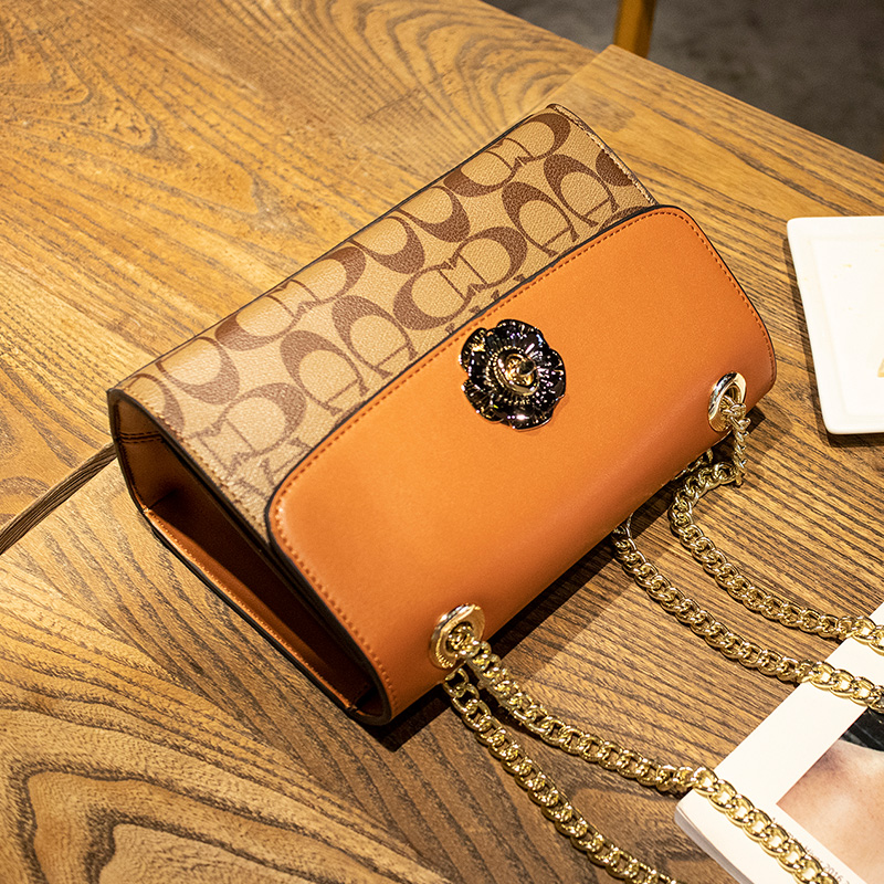 New Luxury Women Tote Bags Fashion Shopping Bags Drawstring Handbags With Chain Straps Messenger Bag 6902
New Luxury Women Tote Bags Fashion Shopping Bags Drawstring Handbags With Chain Straps Messenger Bag 6902