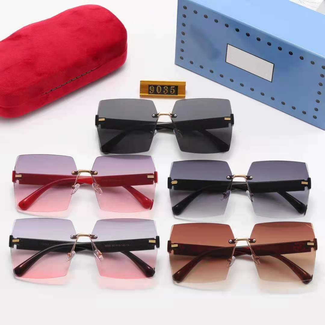 Luxurys Designers Sunglasses Women Mens Fashion Drive Sun Glasses Outdoor Summer Polarized Holiday Sunglass For Womens With Box 2021 NICE
Luxurys Designers Sunglasses Women Mens Fashion Drive Sun Glasses Outdoor Summer Polarized Holiday Sunglass For Womens With Box 2021 NICE