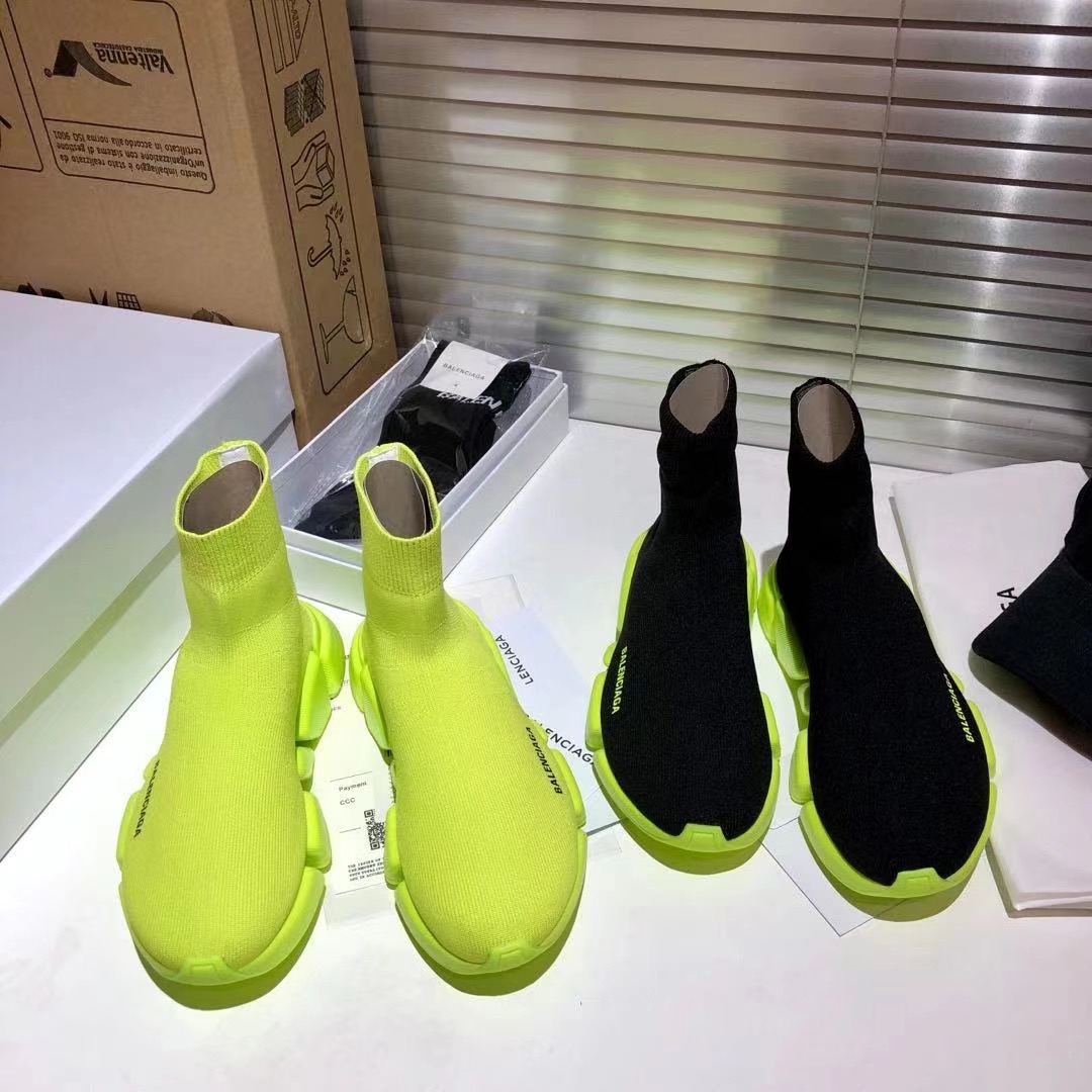 Men women platform shoes speed trainer sock boots socks mens trainers boot fashion casual balck womens shoe red pink sneakers
Men women platform shoes speed trainer sock boots socks mens trainers boot fashion casual balck womens shoe red pink sneakers