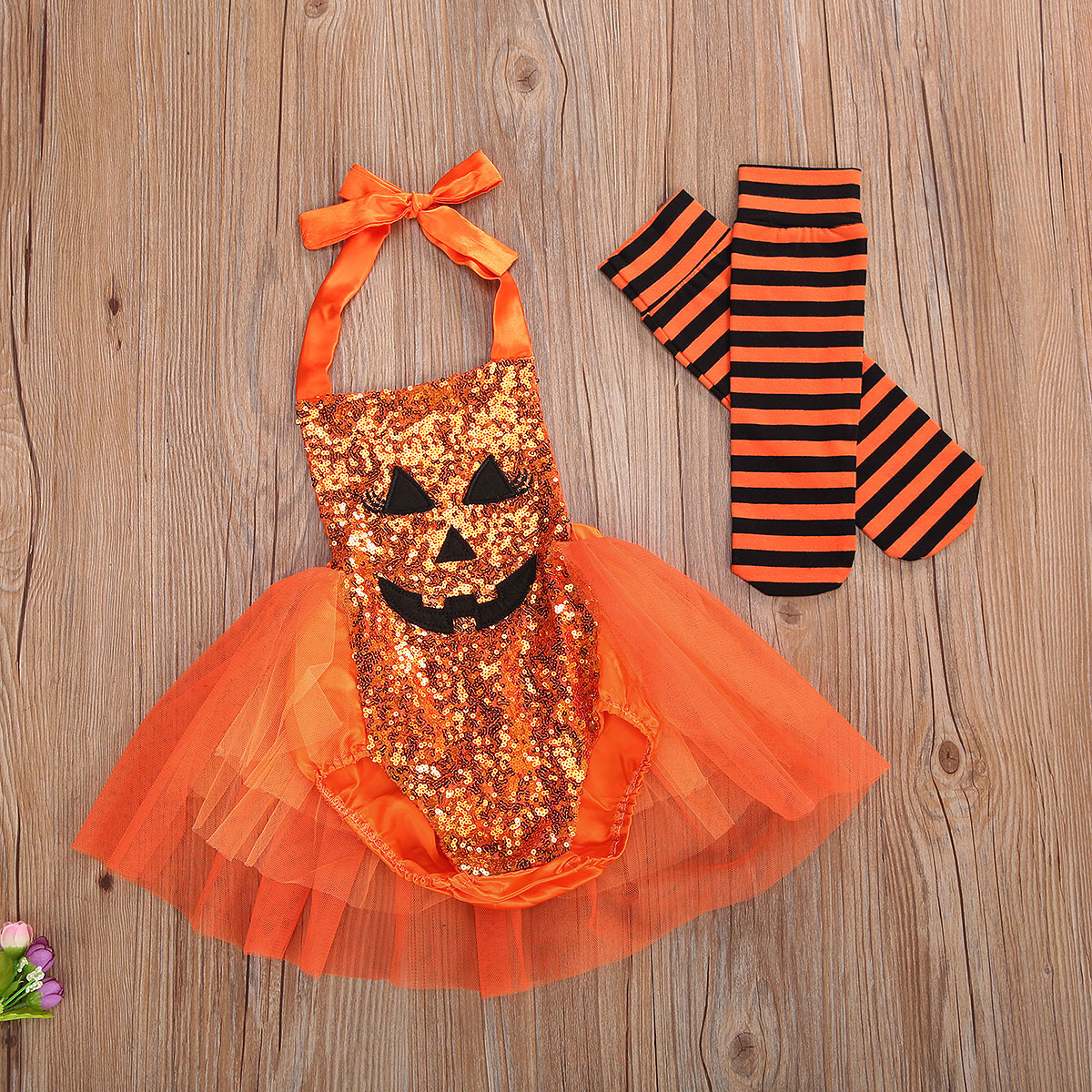 Baby Girl Halloween Pumpkin Face Sequin Halter Romper Girls Tutu Dress + Newborn Striped Socks Infant 2Pcs Set Festival Outfits, Default color
Baby Girl Halloween Pumpkin Face Sequin Halter Romper Girls Tutu Dress + Newborn Striped Socks Infant 2Pcs Set Festival Outfits, Default color