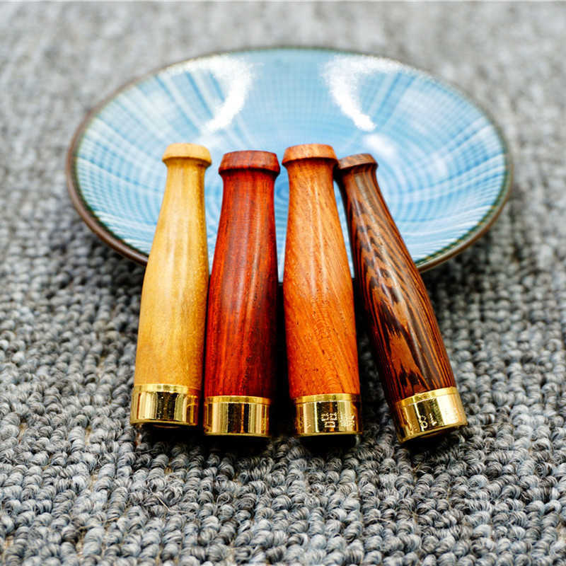 Hot selling mahogany golden Phoebe yew smooth short cigarette holder filter sandalwood pipe gift
Hot selling mahogany golden Phoebe yew smooth short cigarette holder filter sandalwood pipe gift
