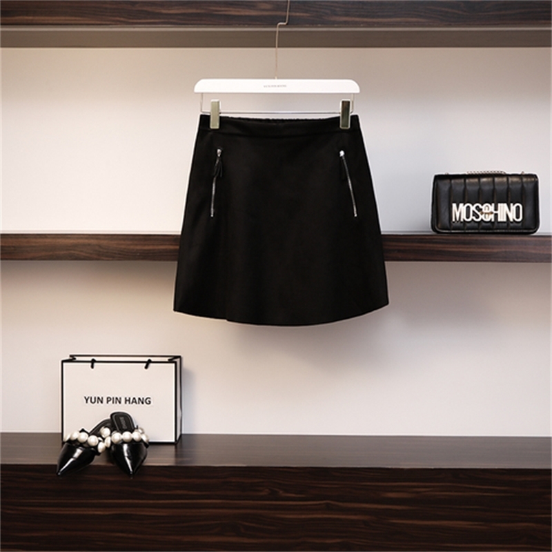 Plus Size 2 piece set for women New Summer Autumn Long Sleeve Knitted SweaterLeather Suspender mini Skirt Girls Set 5XL T200325