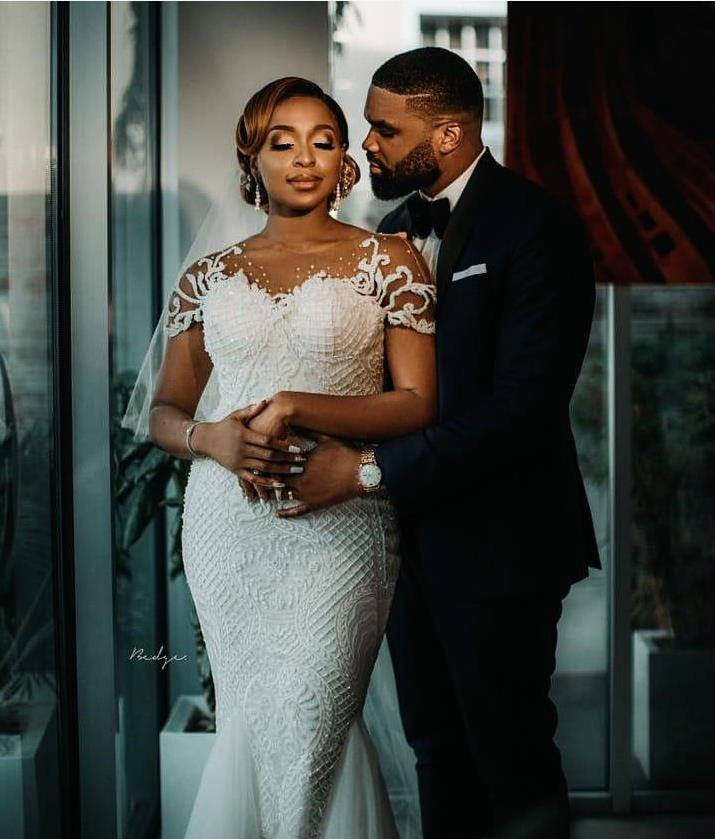 Plus Size Mermaid Wedding Dresses with Short Sleeve 2021 Lace Applique Garden Royal African Trumpet Bridal Reception Gown