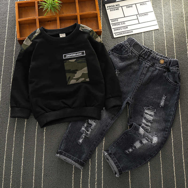 Arrival Spring and Autumn 2-piece Baby Toddler Boy Camouflage Patchwork Long-sleeve Pullover Denim Pants Set 210528