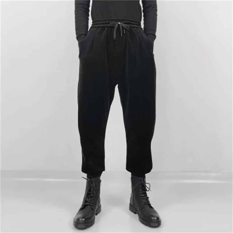Men's Pants Warm Thickened Cashmere Golden Velvet Work Clothes Winter Loose Wool Home Casual Hougong, Black
Men's Pants Warm Thickened Cashmere Golden Velvet Work Clothes Winter Loose Wool Home Casual Hougong, Black