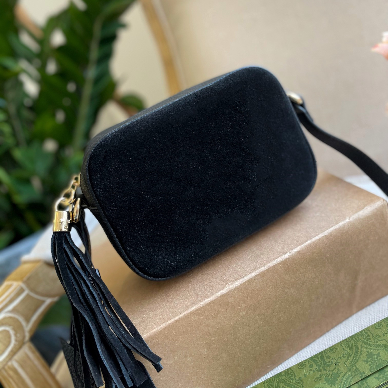 Suede cowhide Designers Women Handbags Leather Crossbody Soho Disco Shoulder Bag Fringed Messenger Bags Purse Wallet 20*14cm 308364, Add box
Suede cowhide Designers Women Handbags Leather Crossbody Soho Disco Shoulder Bag Fringed Messenger Bags Purse Wallet 20*14cm 308364, Add box
