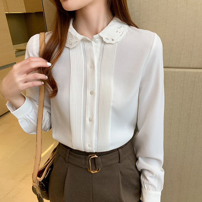 Korean Women Shirts Woman Chiffon Embroidered Blouse Women Long Sleeve White Shirts Woman Hollow Out Blouse Shirt Tops Plus Size 210225