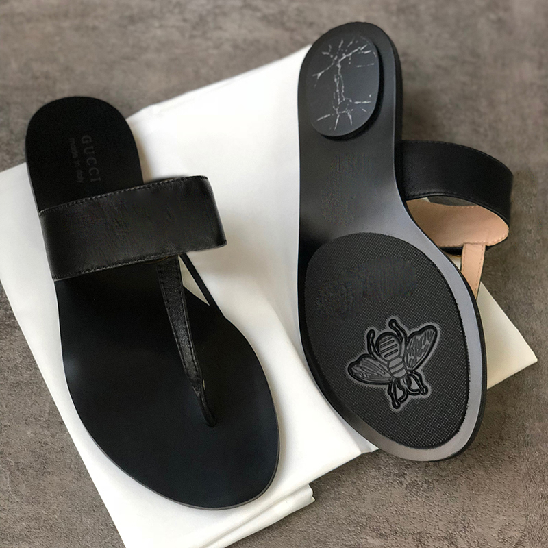 Women slides sandal women slippers Genuine leather flip flops with Double Metal Black Brown slippers Summer Beach Sandals with BOX 36-42, Silver
Women slides sandal women slippers Genuine leather flip flops with Double Metal Black Brown slippers Summer Beach Sandals with BOX 36-42, Silver