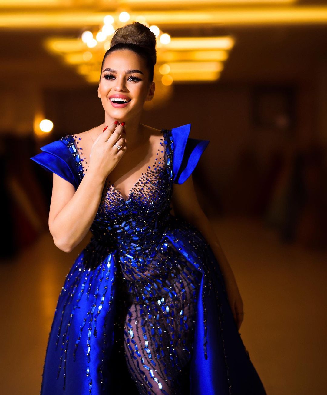 aso ebi arabic royal blue luxurious evening dresses beaded crystals prom dresses sheer neck formal party second reception gowns zj062