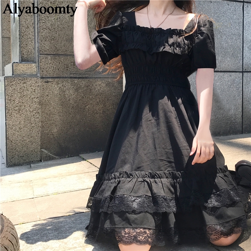 Japanese Harajuku Summer Women Black Mini Dress Square Collar High Waist Puff Sleeve Dress Gothic Lace Ruffles Cosplay Dresses 210309