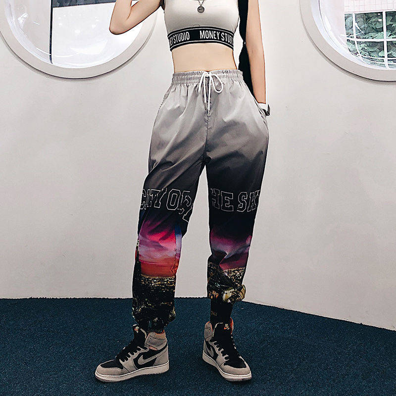 2021 New Vero Homem Dos Homens Hip Hop Dance Sweatpants Corredores Streetwear Mens Harajuku High Street Calas Casuais Para K935
2021 New Vero Homem Dos Homens Hip Hop Dance Sweatpants Corredores Streetwear Mens Harajuku High Street Calas Casuais Para K935