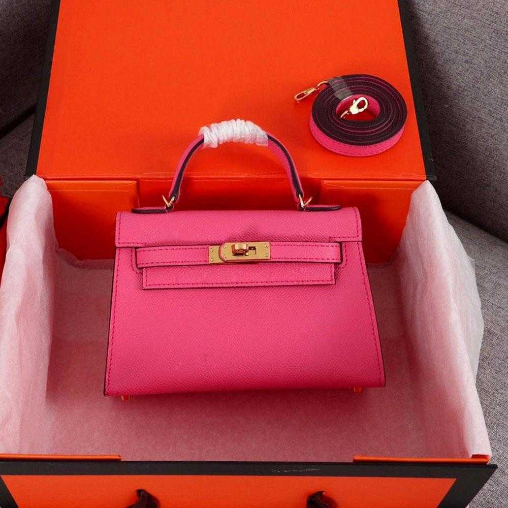 CLASSIC FLOWER Fashion brand luxury designer woman bags designer handbags purses high quality mini crossbody shoulder bag, Red
CLASSIC FLOWER Fashion brand luxury designer woman bags designer handbags purses high quality mini crossbody shoulder bag, Red