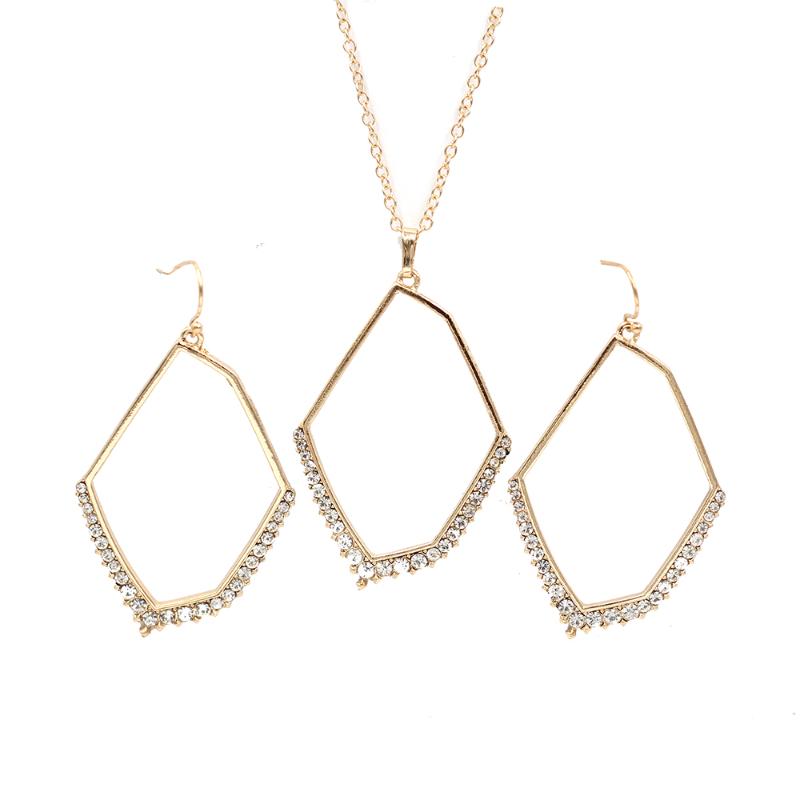 Pendant Necklaces 2021 Autum Arrival Crystal Stone Inlay Hollow Out Geometric Necklace
Pendant Necklaces 2021 Autum Arrival Crystal Stone Inlay Hollow Out Geometric Necklace